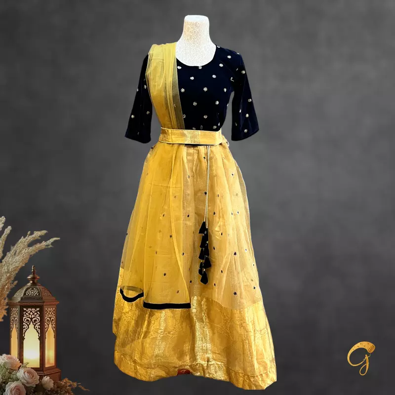 ReadyMade Lehenga - L